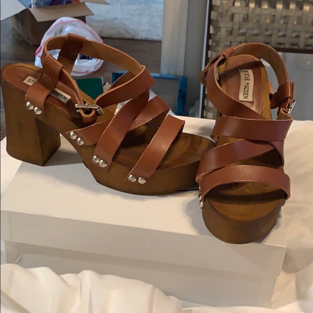 Steve Madden Adrianna Heel